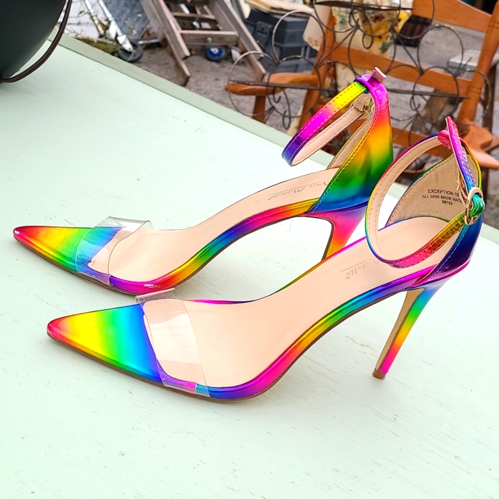 Rainbow Pumps